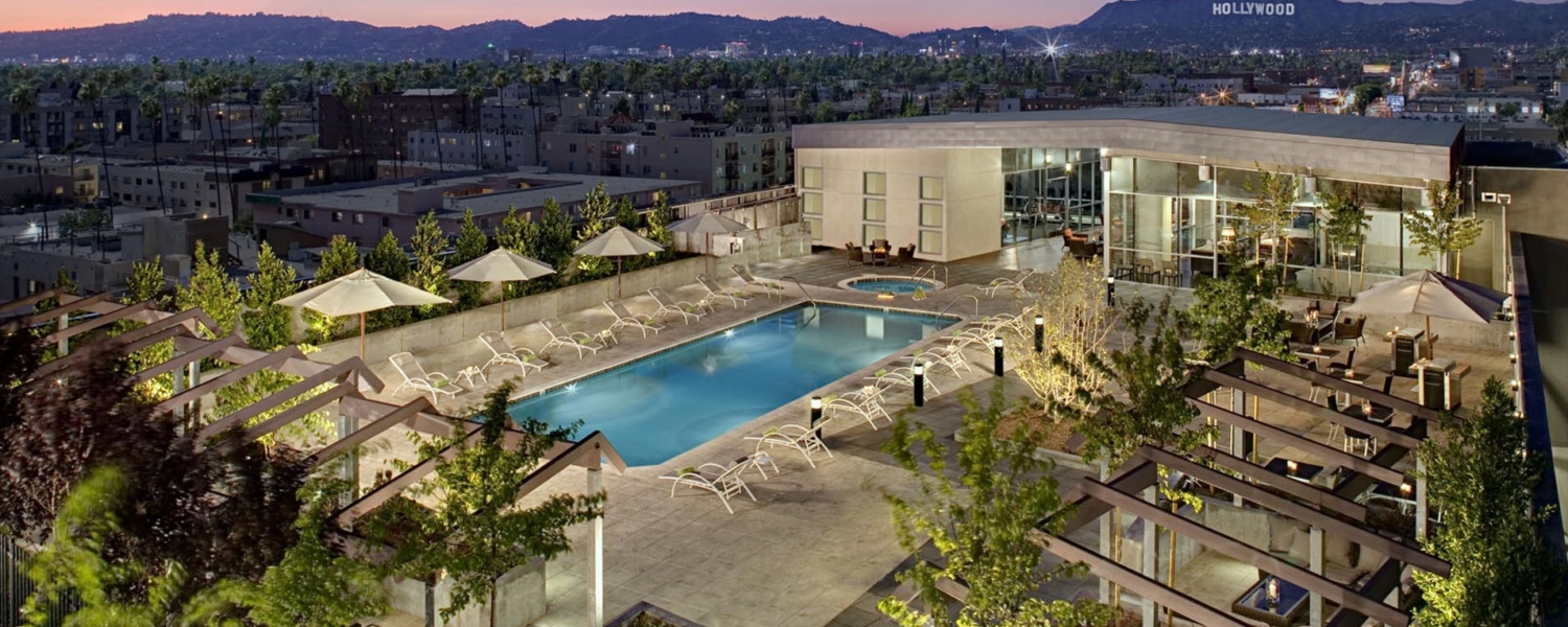 Solair Rooftop Pool Deck 00