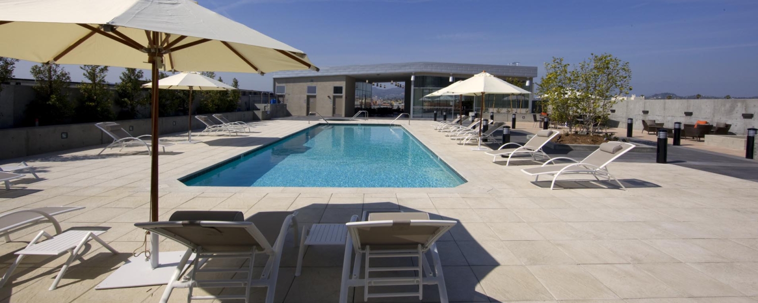 Solair Rooftop Pool Deck 04